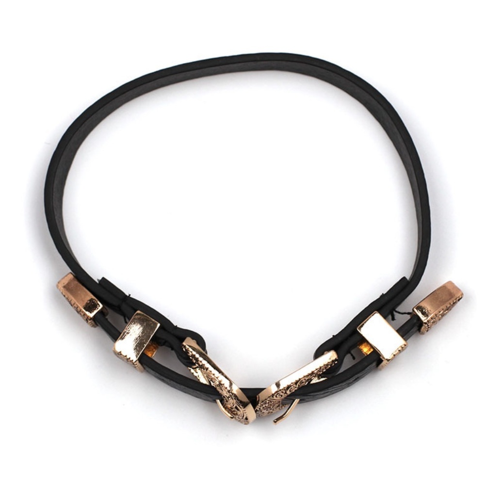 Cowgirl Buckle Black Faux Leather Choker Necklace Western Festival Jewelry - Picture 4 of 7